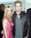 Justin & Britney at the 2002 American Music Awards.  (Jan. 9, 2002)